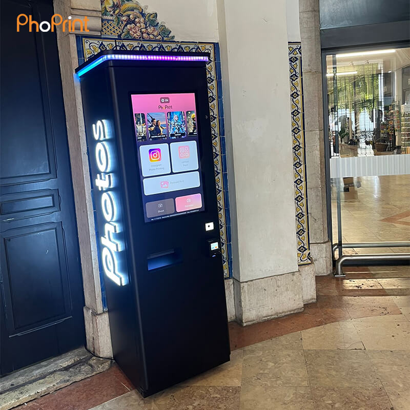 photo booth for bars and restaurants